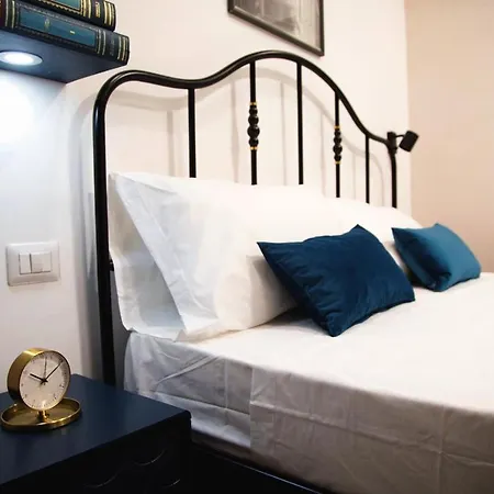 בית הארחה Bottega Orafa נאפולי